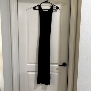 Elegant Black Sleeveless Dress